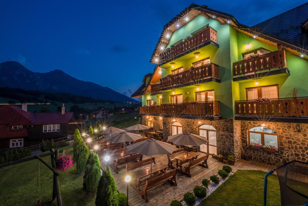Penzion Safran Zdiar Exterior photo